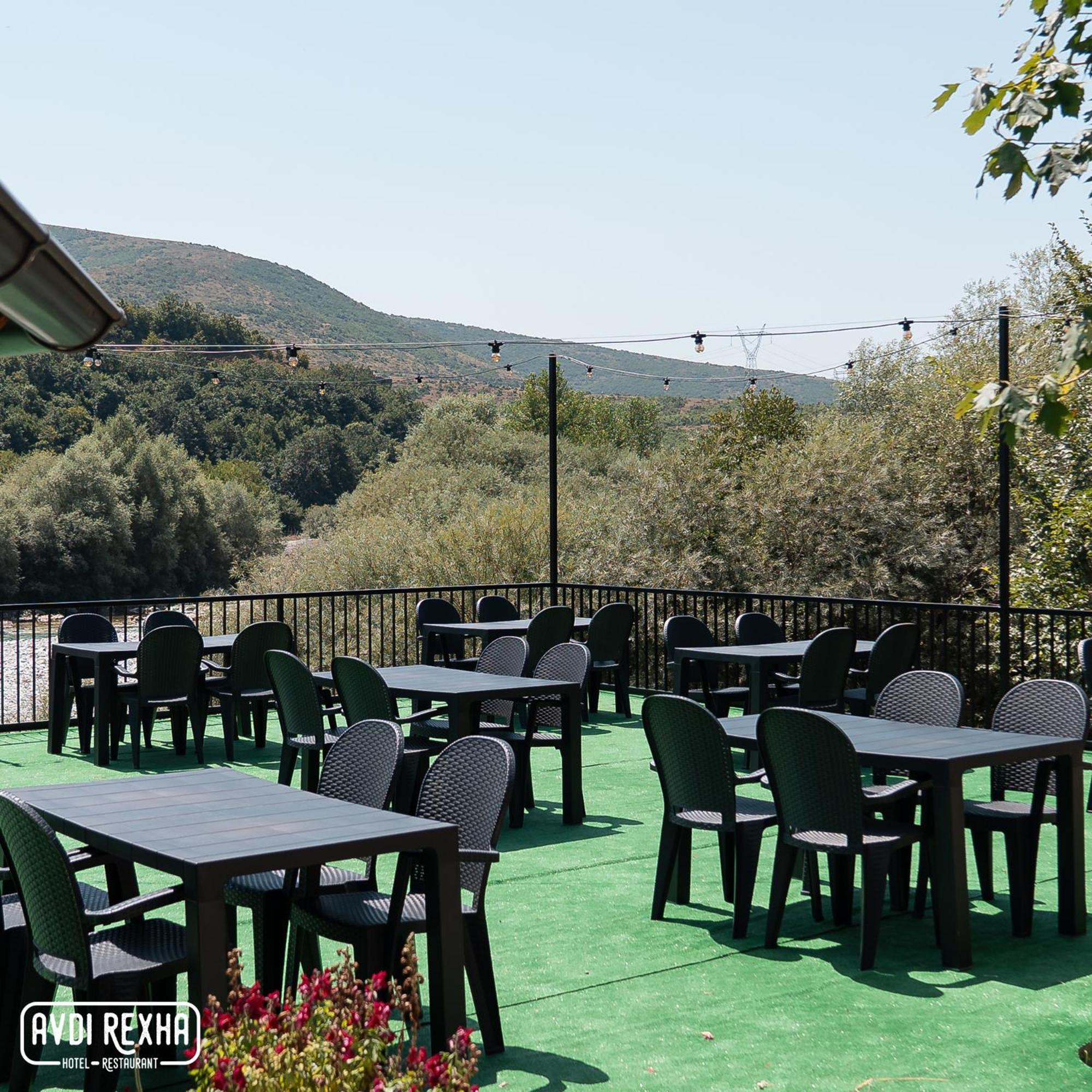 Hotel Avdi Rexha Bajram Curri ภายนอก รูปภาพ